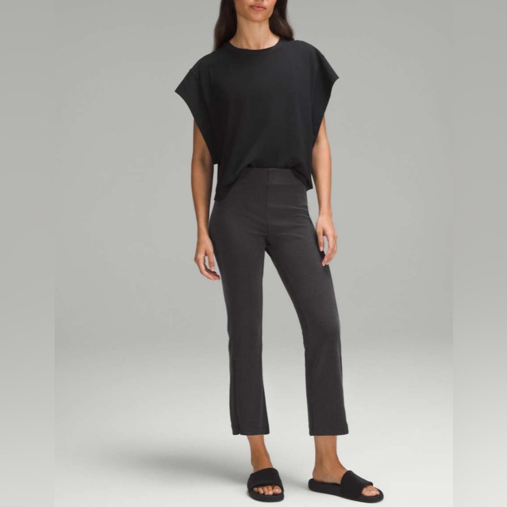 lululemon Ribbed Softstreme Zip-Leg High-Rise Cropped Pants 25"